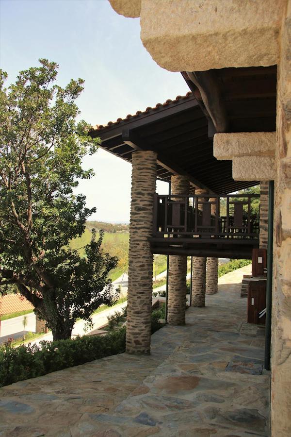 O Casario Bed & Breakfast มิแรนเดลา ภายนอก รูปภาพ